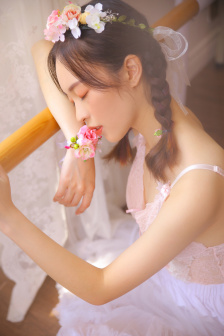 姑娘看电影免费观看